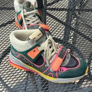 Gucci Green and Pink Sneakers with Sporty Retro Style size 8 Uk 9 US